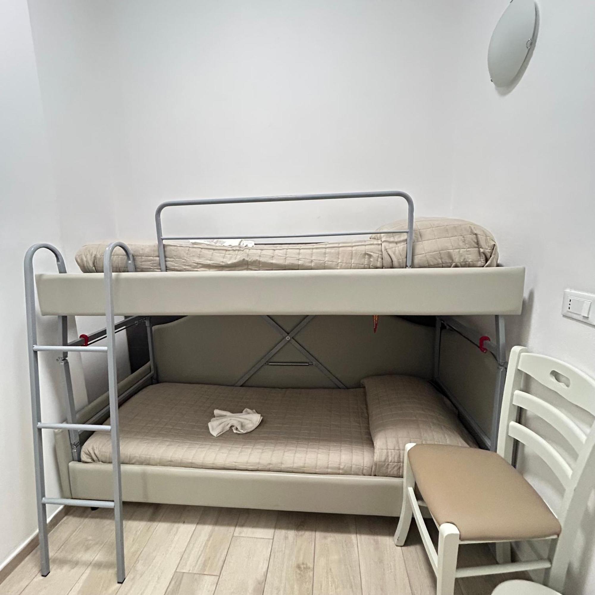 Hotel Bed And Book Rimini Exterior foto